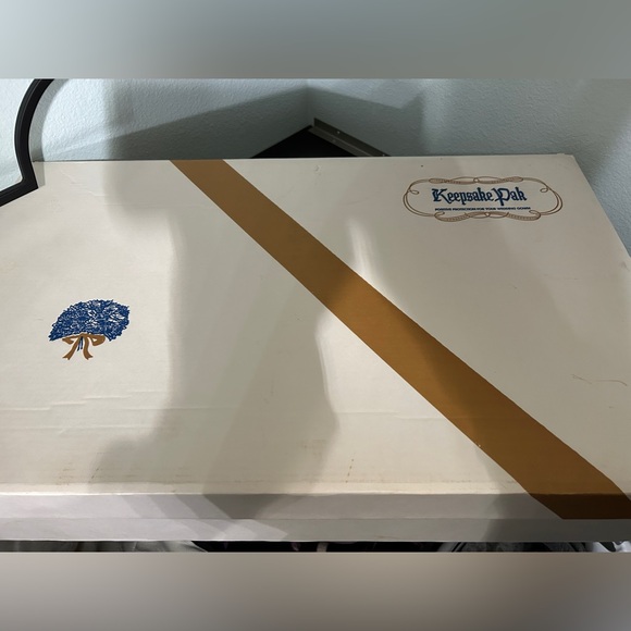 Jasmine Bridal USED wedding gown dress and veil PRE-OWNED - see description - Picture 5 of 8